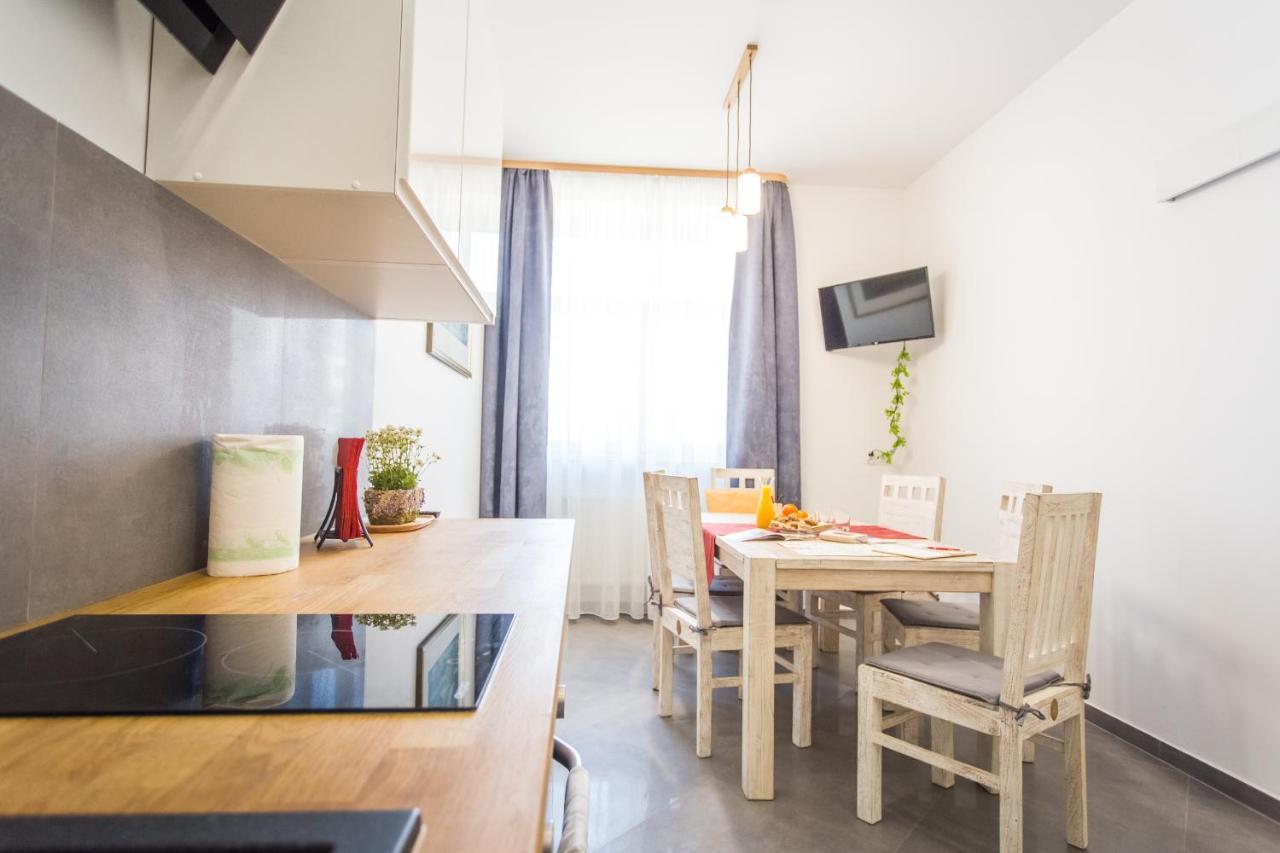 Fogra Travel Apartment 크라쿠프 외부 사진